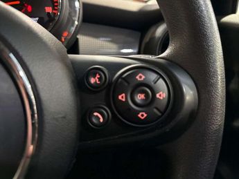 MINI HATCHBACK 1.5 Cooper Classic Ii 3Dr Auto