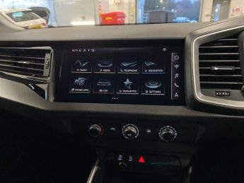 AUDI A1 1.0 Tfsi 25 Sport Sportback 5Dr Petrol S Tronic Euro 6 (S/S) (95