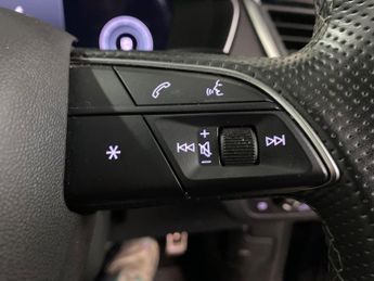 AUDI Q5 2.0 Tdi 40 S Line Suv 5Dr Diesel S Tronic Quattro Euro 6 (S/S) (