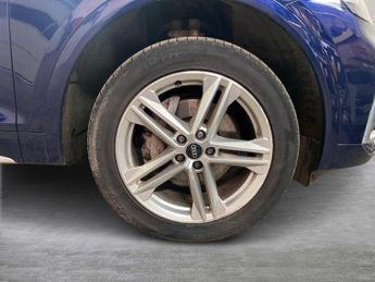 AUDI Q5 2.0 Tdi 40 S Line Suv 5Dr Diesel S Tronic Quattro Euro 6 (S/S) (