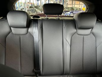 AUDI A1 1.0 Tfsi 30 S Line Sportback 5Dr Petrol S Tronic Euro 6 (S/S) (1