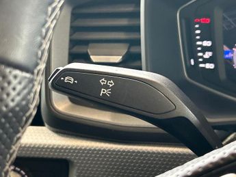 AUDI A1 1.0 Tfsi 30 S Line Sportback 5Dr Petrol S Tronic Euro 6 (S/S) (1