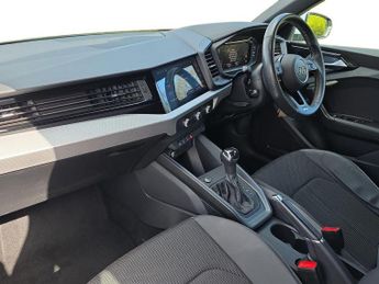 AUDI A1 1.0 Tfsi 30 S Line Sportback 5Dr Petrol S Tronic Euro 6 (S/S) (1