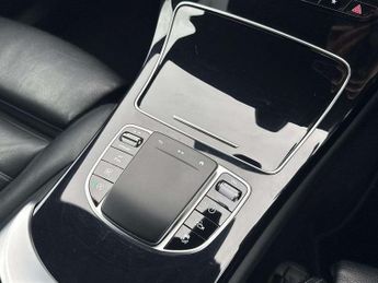 MERCEDES-BENZ GLC Glc 220D 4Matic Amg Line 5Dr 9G-Tronic