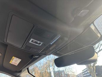 LAND ROVER DISCOVERY SPORT 1.5 P300E R-Dynamic Hse 5Dr Auto [5 Seat]