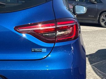 RENAULT CLIO 1.6 E-Tech Evolution Hatchback 5Dr Petrol Hybrid Auto Euro 6 (S/