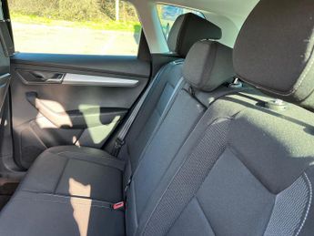 SKODA KAROQ 2.0 Tdi Se Drive Suv 5Dr Diesel Dsg Euro 6 (S/S) (116 Ps)