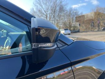 SKODA KAROQ 2.0 Tdi Se Drive Suv 5Dr Diesel Dsg Euro 6 (S/S) (116 Ps)