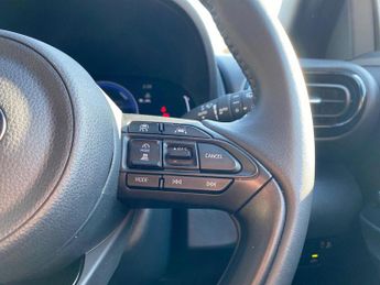 TOYOTA YARIS CROSS 1.5 Vvt-H Design Suv 5Dr Petrol Hybrid E-Cvt Euro 6 (S/S) (116 P