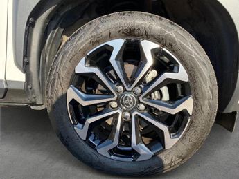 TOYOTA YARIS CROSS 1.5 Vvt-H Design Suv 5Dr Petrol Hybrid E-Cvt Euro 6 (S/S) (116 P