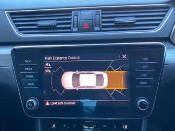 SKODA SUPERB 1.5 Tsi Act Se L Hatchback 5Dr Petrol Dsg Euro 6 (S/S) (150 Ps)