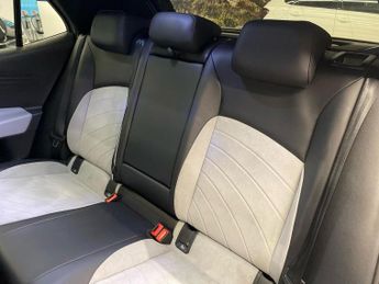 VOLKSWAGEN ID.3 Pro 58Kwh Family Hatchback 5Dr Electric Auto (145 Ps)