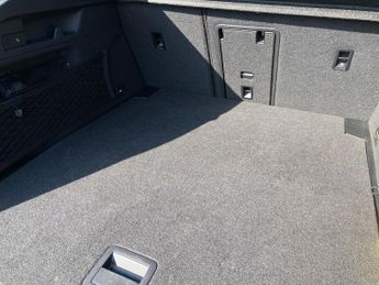 VOLKSWAGEN ID.7 Pro 77Kwh Match Fastback 5Dr Electric Auto (286 Ps)