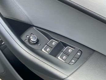 AUDI Q3 2.0 Tdi [184] Quattro S Line Plus 5Dr S Tronic