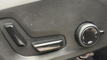 VOLVO XC90 Xc90 2.0 T8 Awd Phev Plus Dark Geartronic