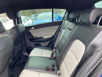 KIA SPORTAGE 1.6T Gdi Isg Gt-Line 5Dr Dct Auto [Awd]