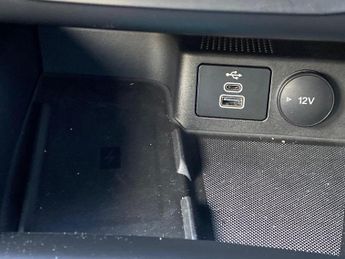 FORD FOCUS 1.0 Ecoboost Hybrid Mhev Titanium Vig 5Dr Auto