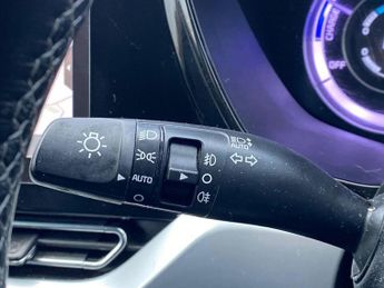 KIA NIRO 1.6 Gdi Phev 3 5Dr Dct