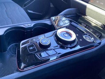 KIA SPORTAGE 1.6T Gdi 48V Isg 4 5Dr Dct Awd