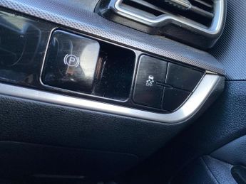 KIA SPORTAGE 1.6T Gdi 48V Isg 4 5Dr Dct Awd