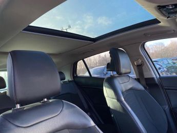 KIA SPORTAGE 1.6T Gdi 48V Isg 4 5Dr Dct Awd