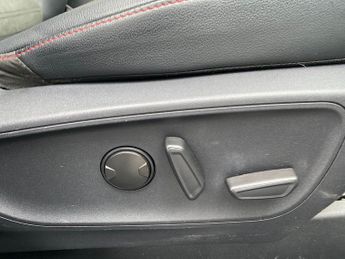 FORD KUGA 2.5 Fhev St-Line X Edition 5Dr Cvt