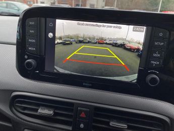 HYUNDAI I10 I10 1.0 Advance 5Dr Auto Hatchback