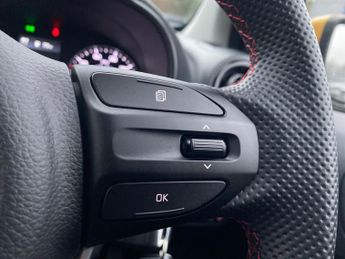 KIA PICANTO Picanto 1.0 67 Gt-Line 5Dr Auto Hatchback