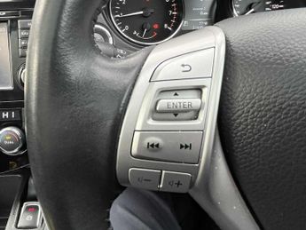 Nissan QASHQAI 1.2 Dig-T Tekna [Non-Panoramic] 5Dr Xtronic