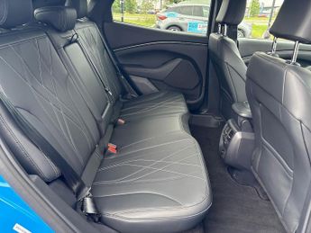 FORD MUSTANG MACH-E 197Kw Select 72Kwh Rwd 5Dr Auto