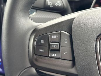 FORD MUSTANG MACH-E 197Kw Select 72Kwh Rwd 5Dr Auto