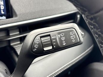FORD MUSTANG MACH-E 197Kw Select 72Kwh Rwd 5Dr Auto
