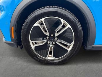 FORD MUSTANG MACH-E 197Kw Select 72Kwh Rwd 5Dr Auto