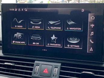 AUDI Q5 Audi Q5 Comp 55 Tfsi E Quattro