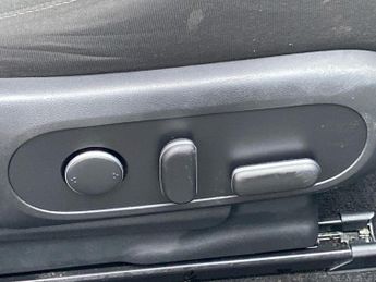 HYUNDAI IONIQ 5 160Kw Premium 73 Kwh 5Dr Auto