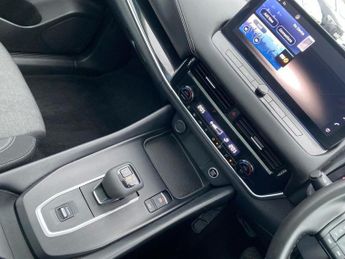 NISSAN QASHQAI 1.3 Dig-T Mh 158 N-Connecta 5Dr Xtronic