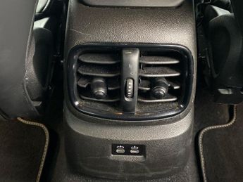 MINI COUNTRYMAN 1.5 Cooper Exclusive Premium 5Dr Auto