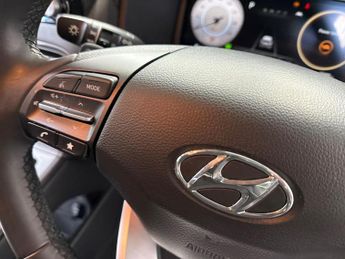 HYUNDAI KONA 39Kwh Se Connect Suv 5Dr Electric Auto (10.5Kw Charger) (136 Ps)