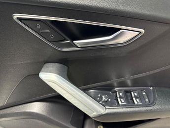 AUDI Q2 1.4 Tfsi Cod S Line Suv 5Dr Petrol S Tronic Euro 6 (S/S) (150 Ps