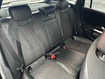 Mercedes-Benz EQA Eqa 250 140Kw Amg Line Premium 66.5Kwh 5Dr Auto