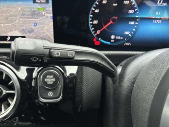 Mercedes-Benz CLA Cla 200 Amg Line Premium 5Dr Tip Auto