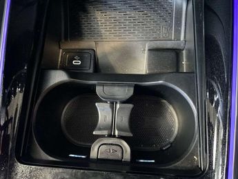 MERCEDES-BENZ GLA Gla 200 Amg Line Executive 5Dr Auto