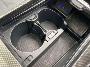 MERCEDES-BENZ C CLASS C200 Amg Line Premium Plus 5Dr 9G-Tronic