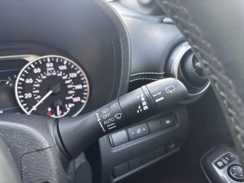 Nissan JUKE 1.6 Hybrid N-Connecta 5Dr Auto
