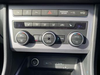 SEAT ATECA 1.5 Tsi Evo Fr Sport 5Dr Dsg