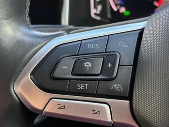 VOLKSWAGEN TAIGO 1.0 Tsi Style Suv 5Dr Petrol Dsg Euro 6 (S/S) (110 Ps)