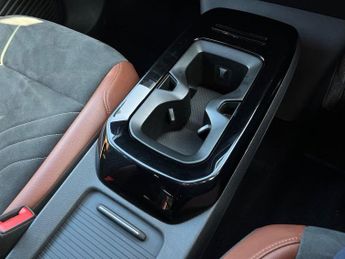 VOLKSWAGEN ID.4 Pure 52Kwh City Suv 5Dr Electric Auto (148 Ps)