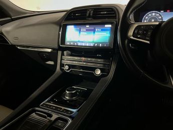 JAGUAR F-PACE 2.0 D180 R-Sport Suv 5Dr Diesel Auto Awd Euro 6 (S/S) (180 Ps)