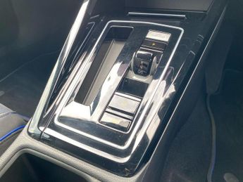 VOLKSWAGEN GOLF 2.0 Tsi R Hatchback 5Dr Petrol Dsg 4Motion Euro 6 (S/S) (333 Ps)