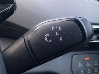 VOLKSWAGEN ID.5 Pro 77Kwh Match Suv 5Dr Electric Auto (286 Ps)